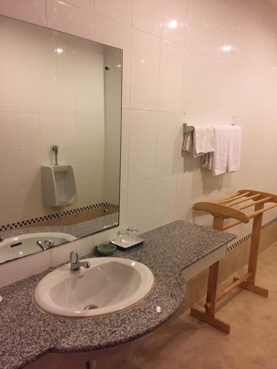 Kp Hotel Udonthani Kumphawapi Zewnętrze zdjęcie